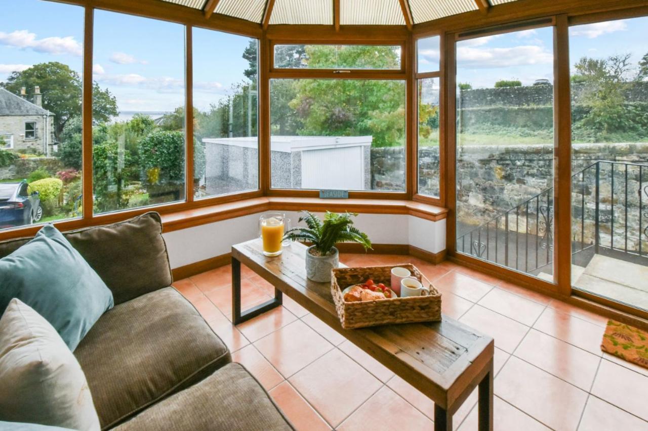 Blacksands Seaview Cottage, Aberdour アバーダー エクステリア 写真