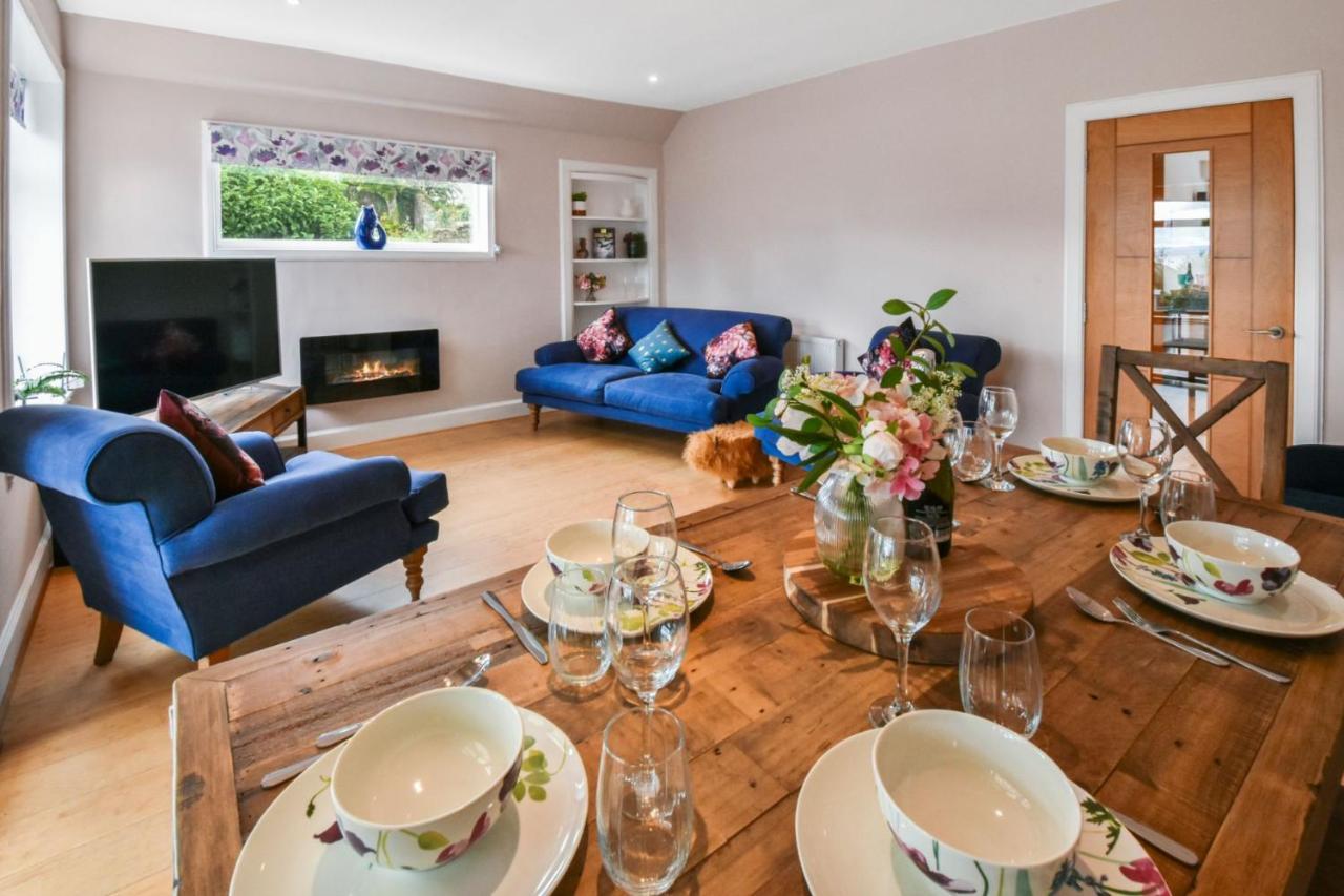Blacksands Seaview Cottage, Aberdour アバーダー エクステリア 写真
