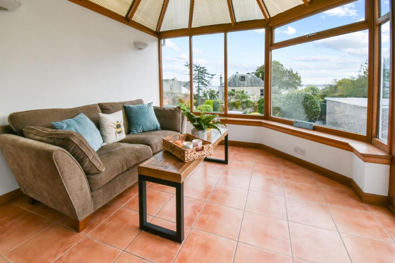 Blacksands Seaview Cottage, Aberdour アバーダー エクステリア 写真